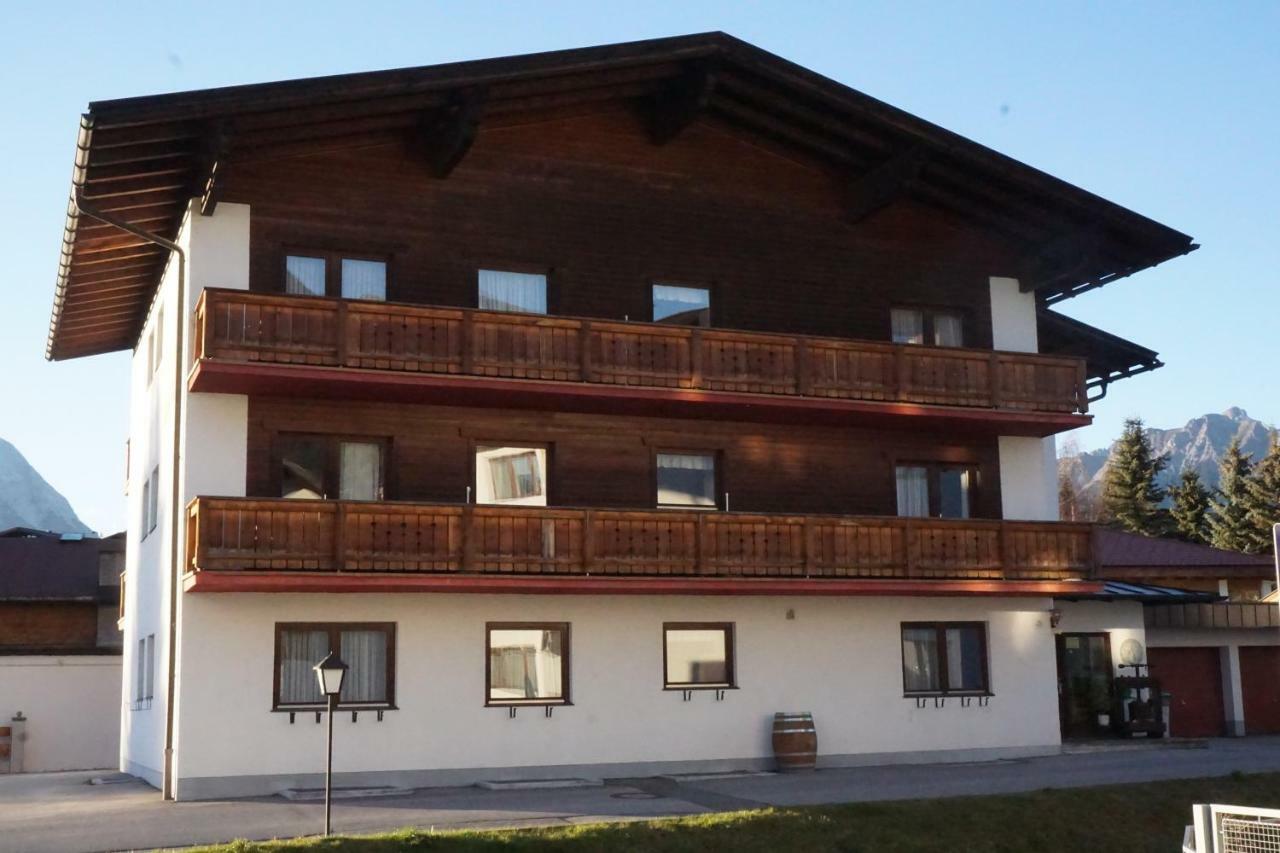 Appartmenthaus Am Moosweg Зеефельд в Тироле Экстерьер фото